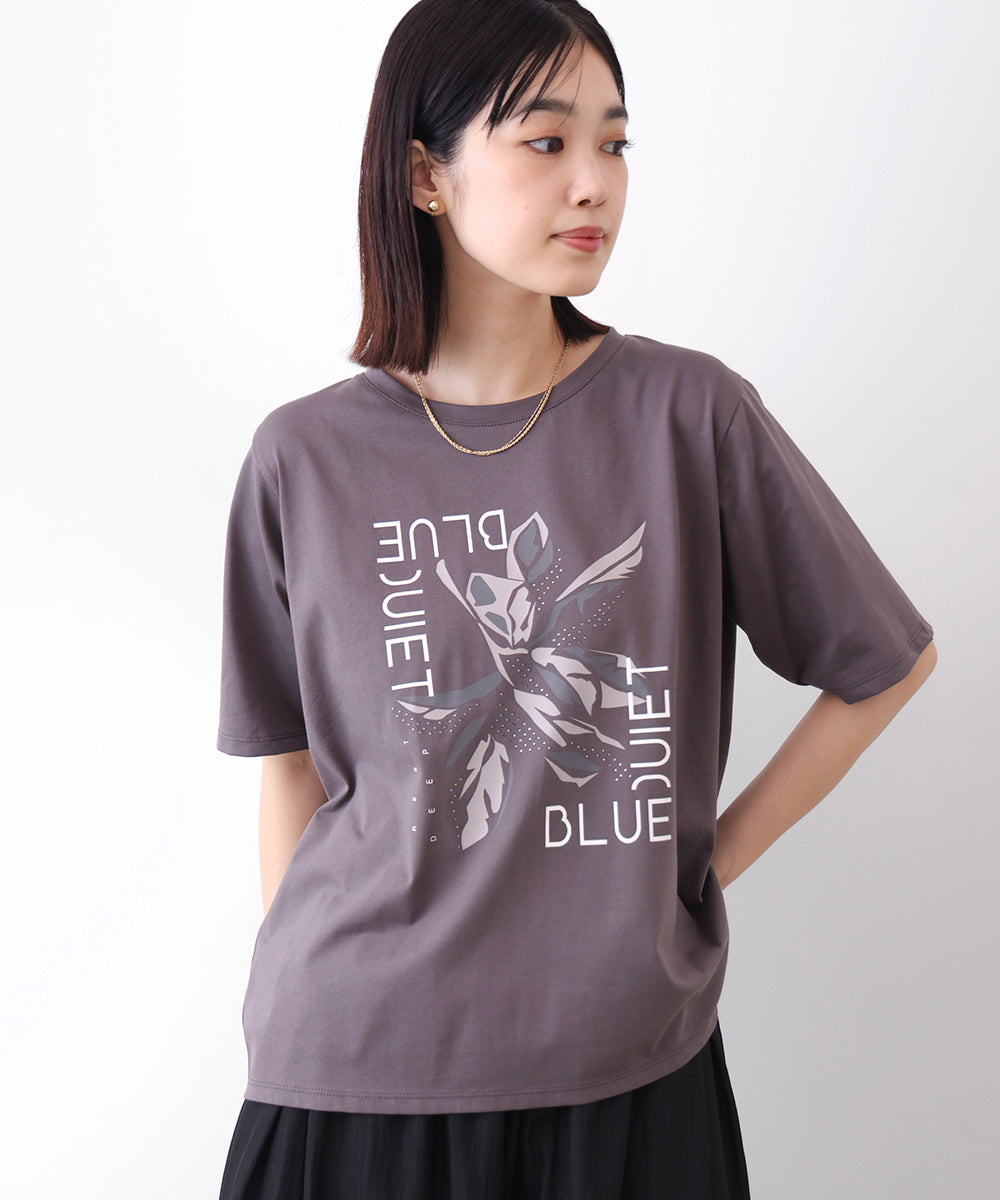 デジタルフラワープリントＴシャツ