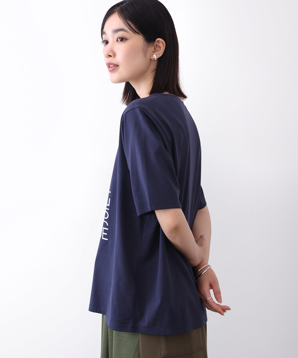 デジタルフラワープリントＴシャツ