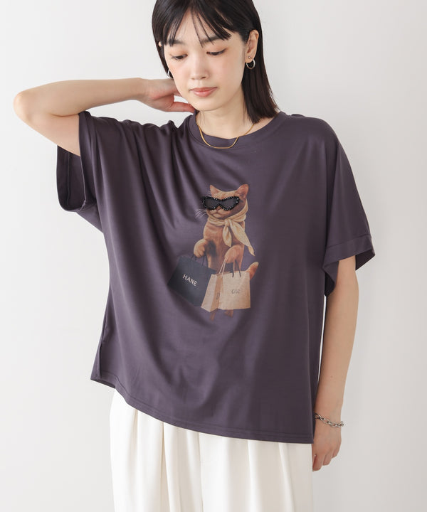 キャットグラフィックTシャツ