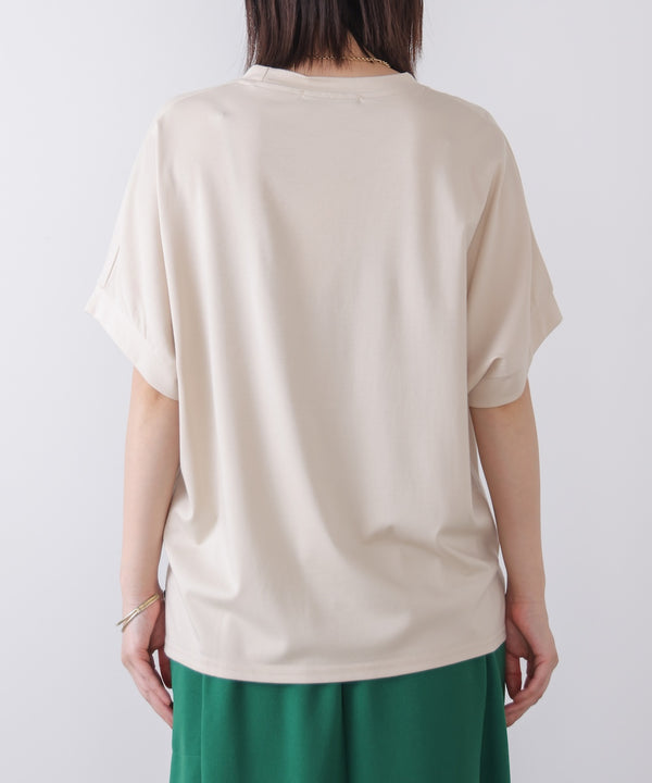 キャットグラフィックTシャツ