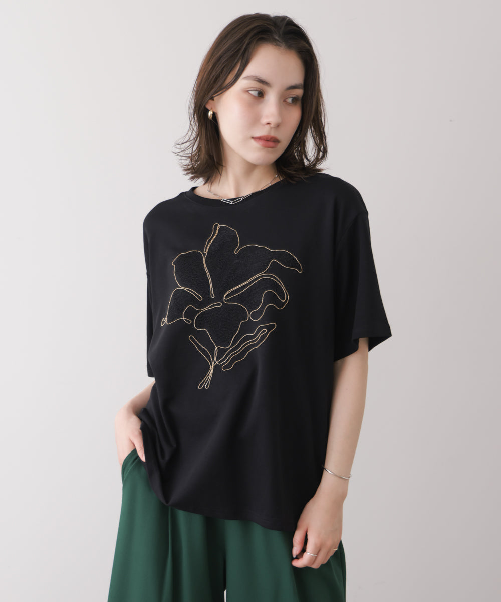 アートフラワーモチーフTシャツ［8/7発送予定］