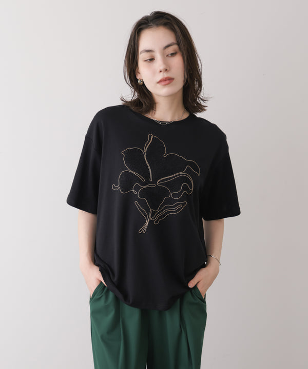 アートフラワーモチーフTシャツ［8/7発送予定］