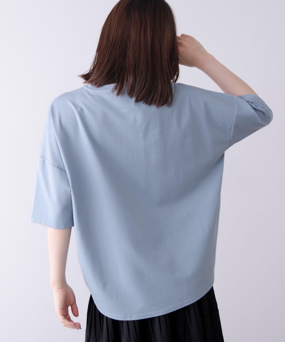 ビジューロゴＴシャツ
