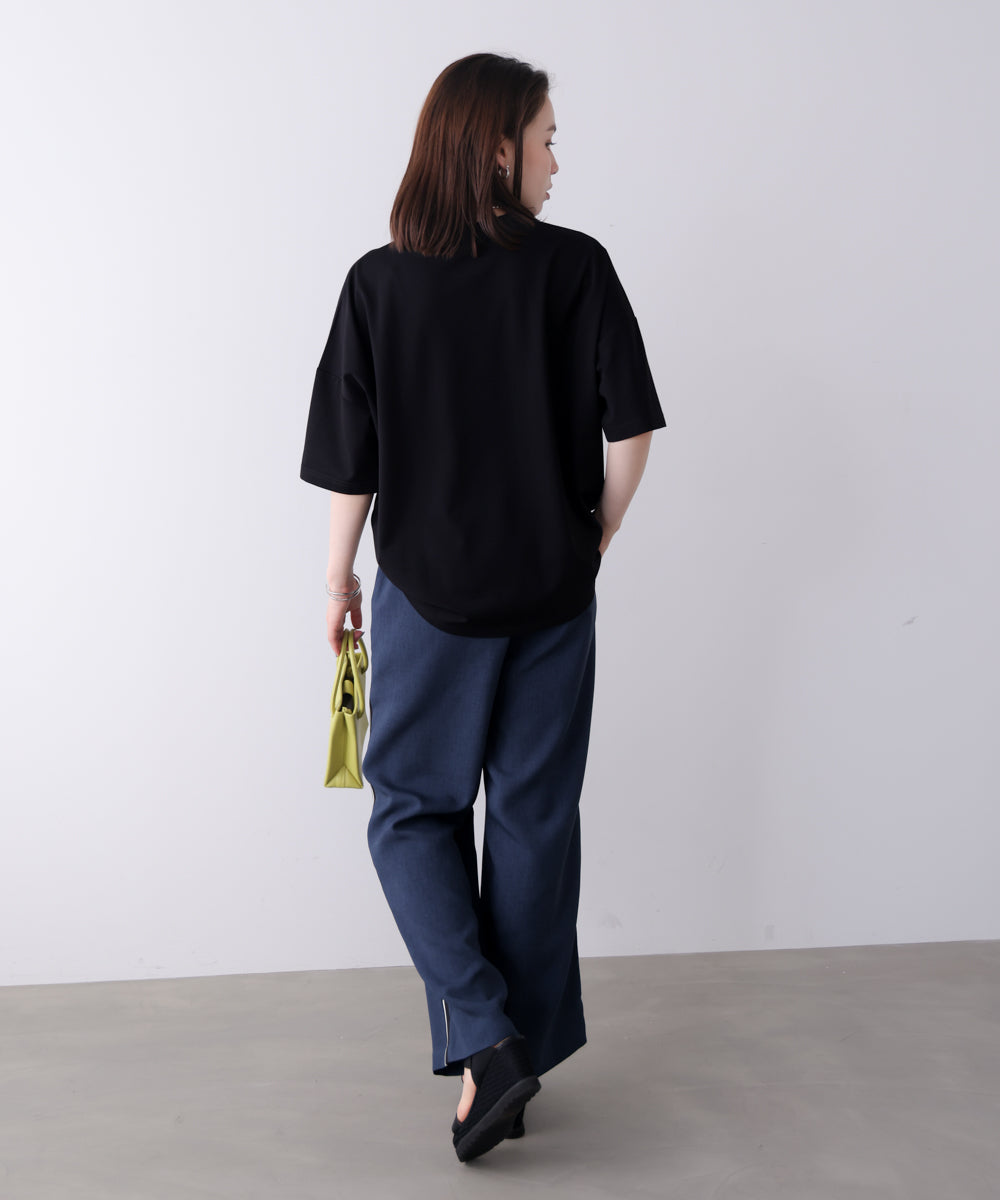 ビジューロゴＴシャツ