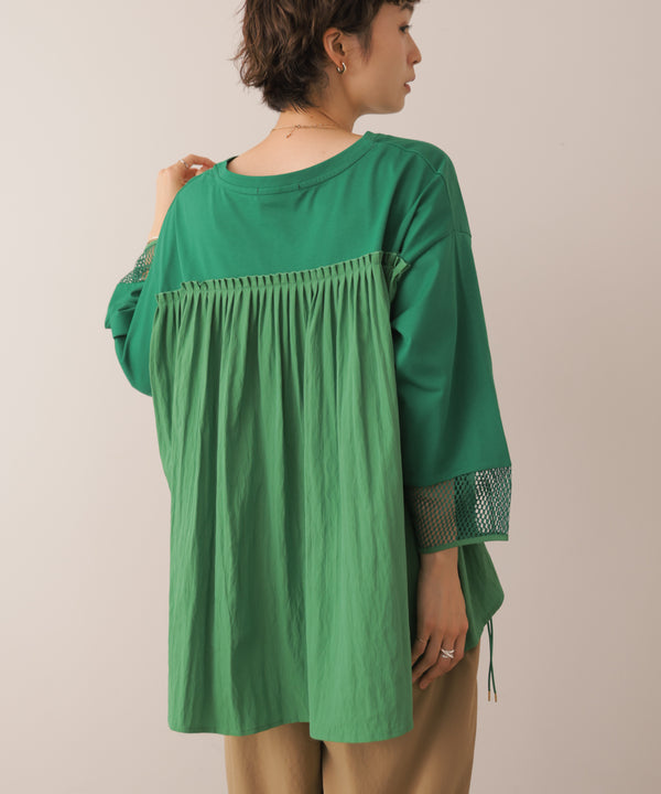 袖レースバックプリーツプルオーバー［8/21発送予定］