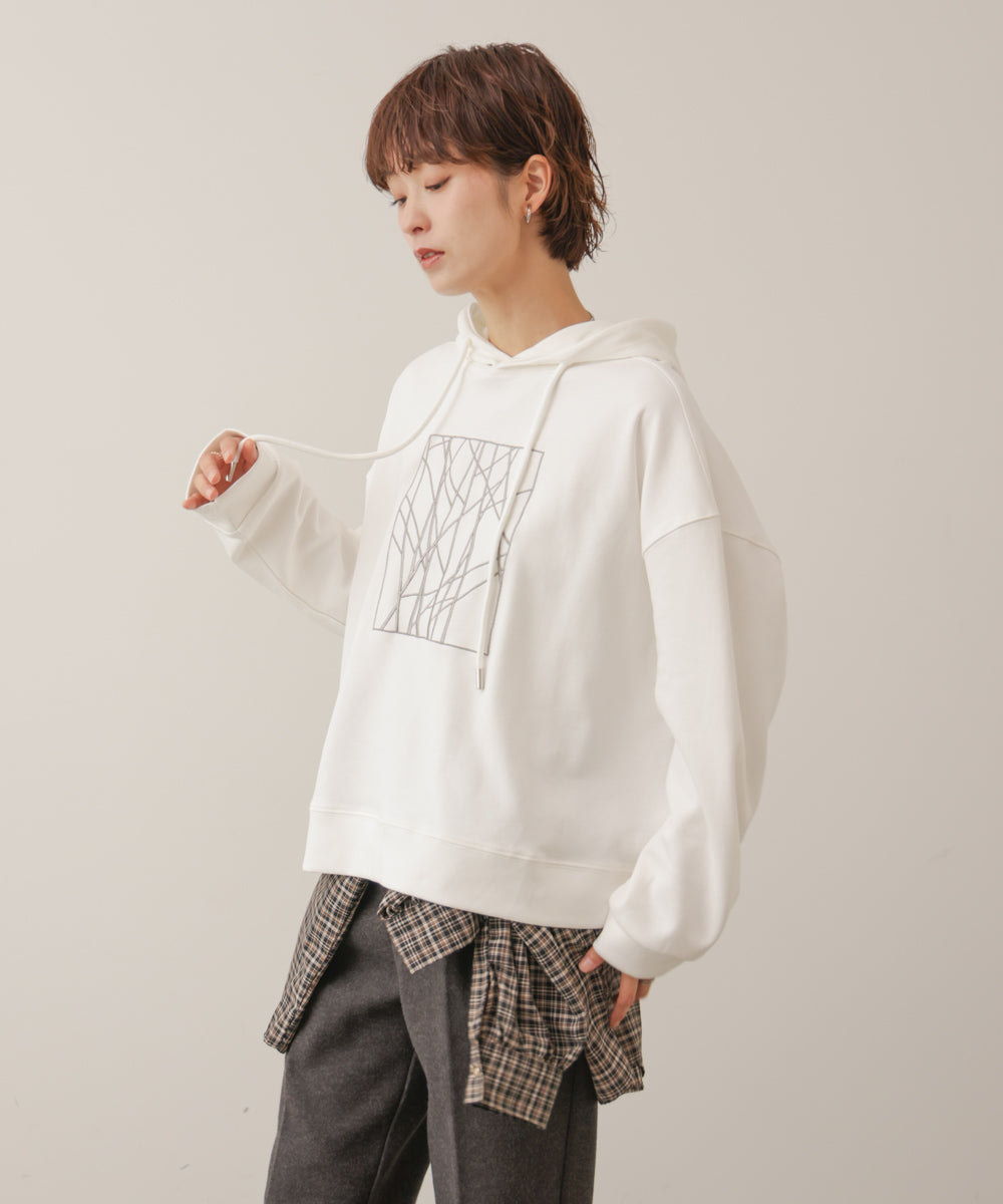 ラメ刺しゅうパーカー［11/6発送予定］