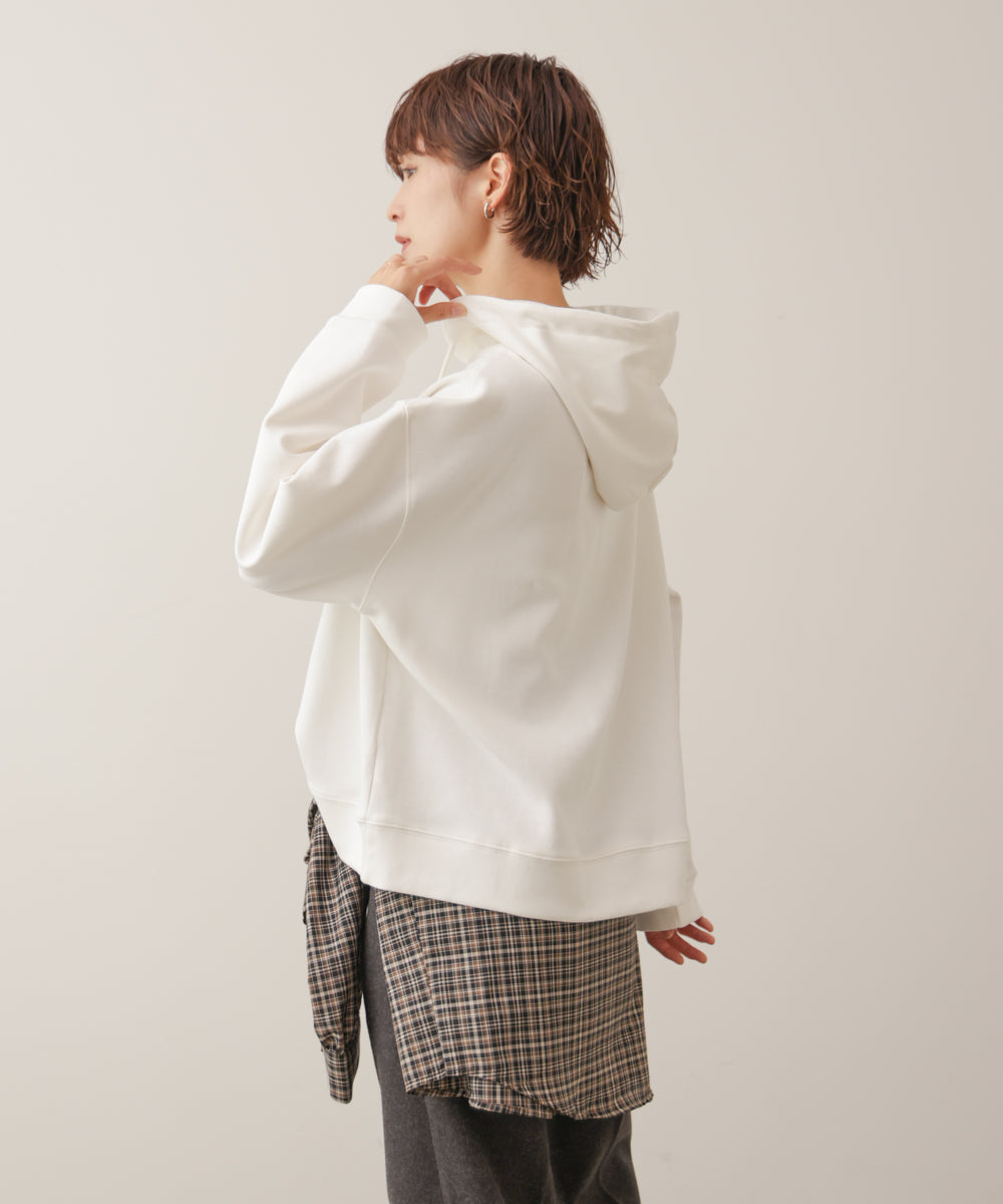 ラメ刺しゅうパーカー［11/6発送予定］