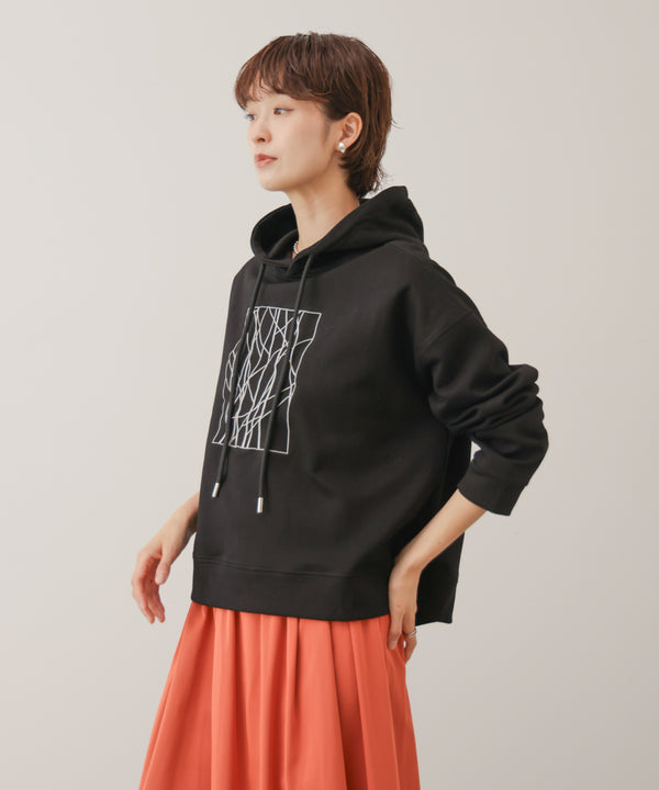 ラメ刺しゅうパーカー［11/6発送予定］