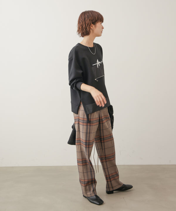 刺しゅうアンダーファスナープルオーバー［11/6発送予定］