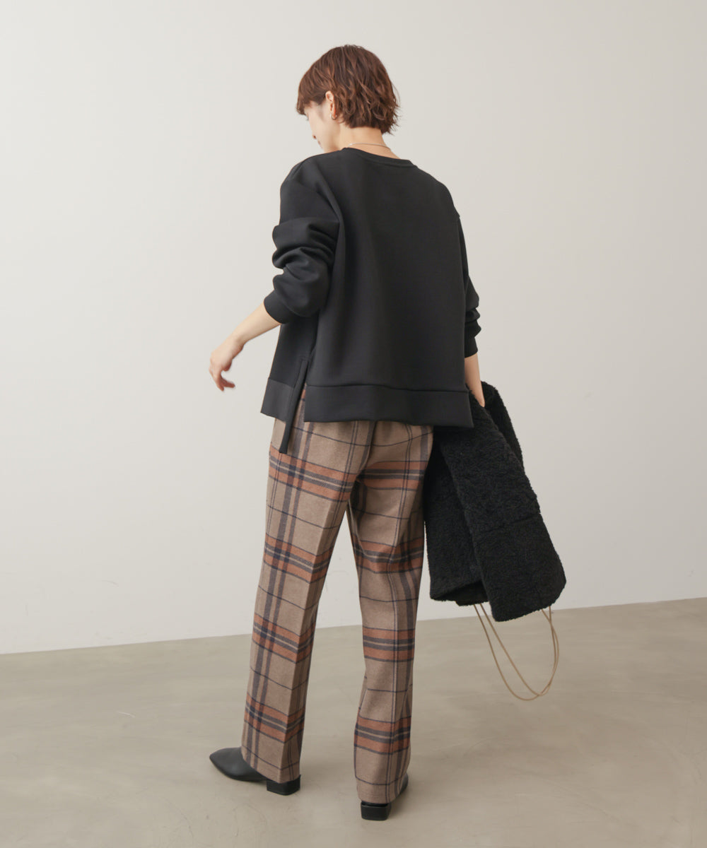 刺しゅうアンダーファスナープルオーバー［11/6発送予定］