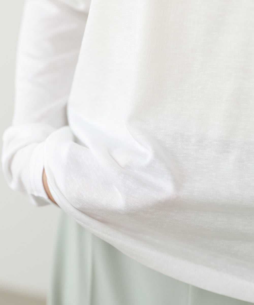 ホルターレイヤードカットソー