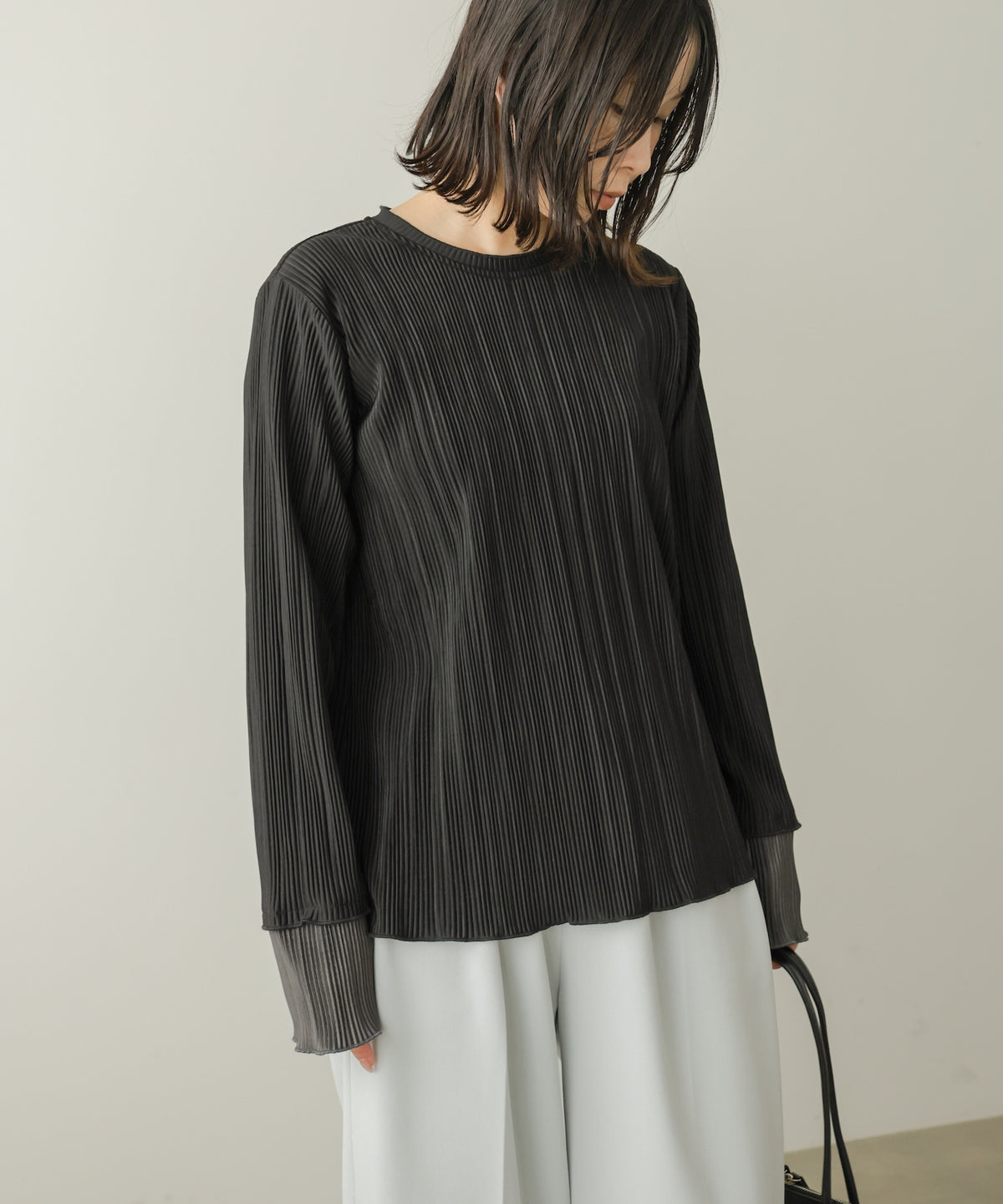 メロウ配色プリーツトップス