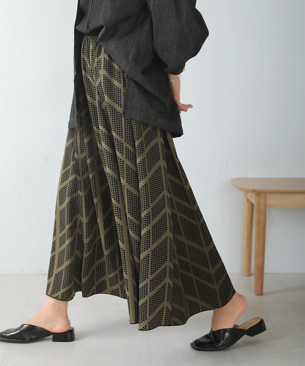 [WEB限定]幾何ドットスカンツ