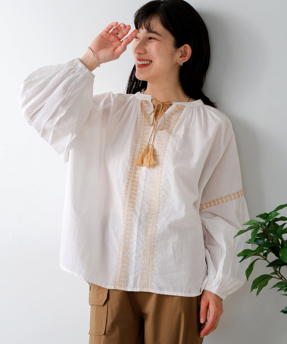 【WEB限定】インドレースライン柄刺繍ブラウス