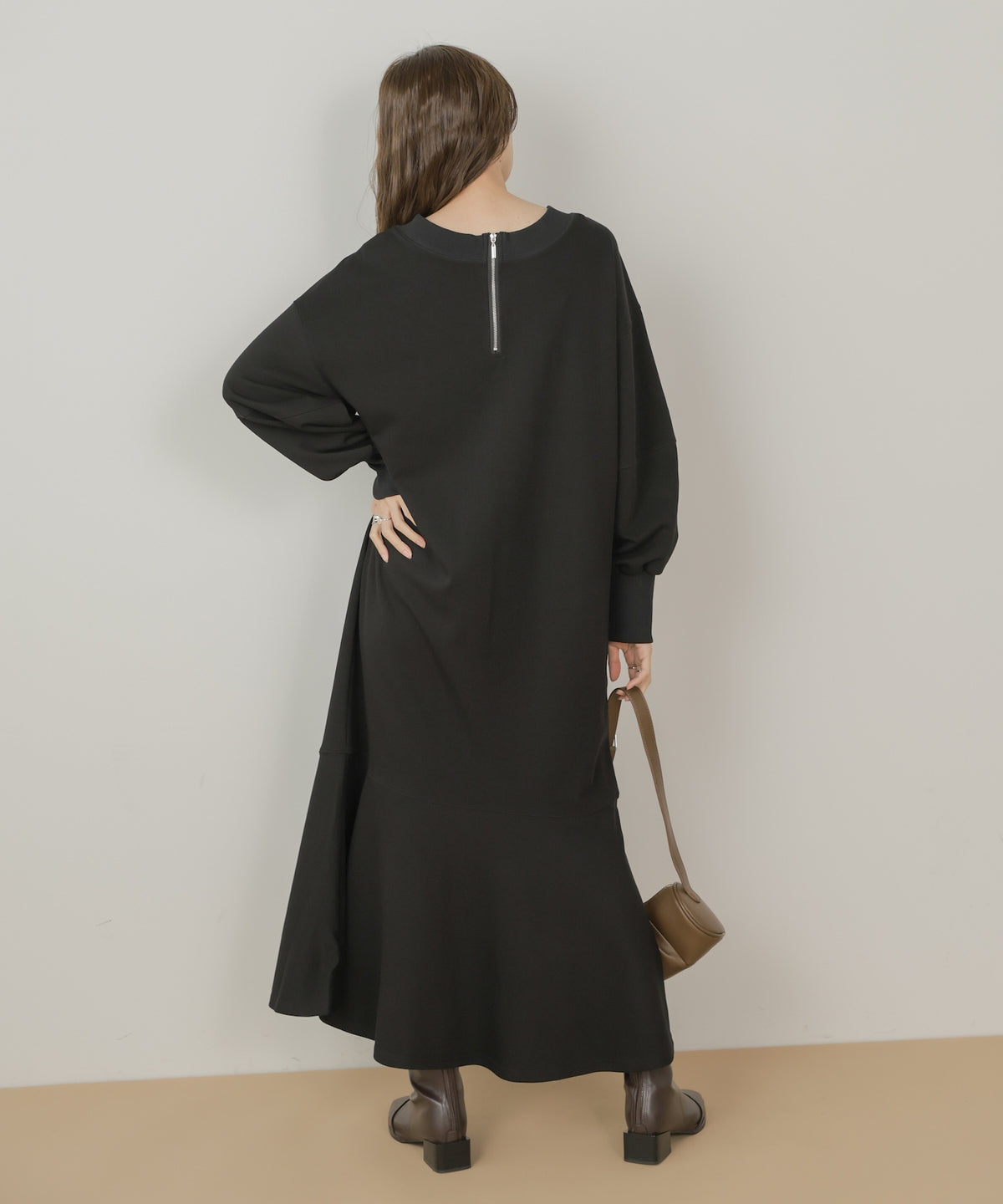 上品見え美シルエットマーメイドカットワンピース