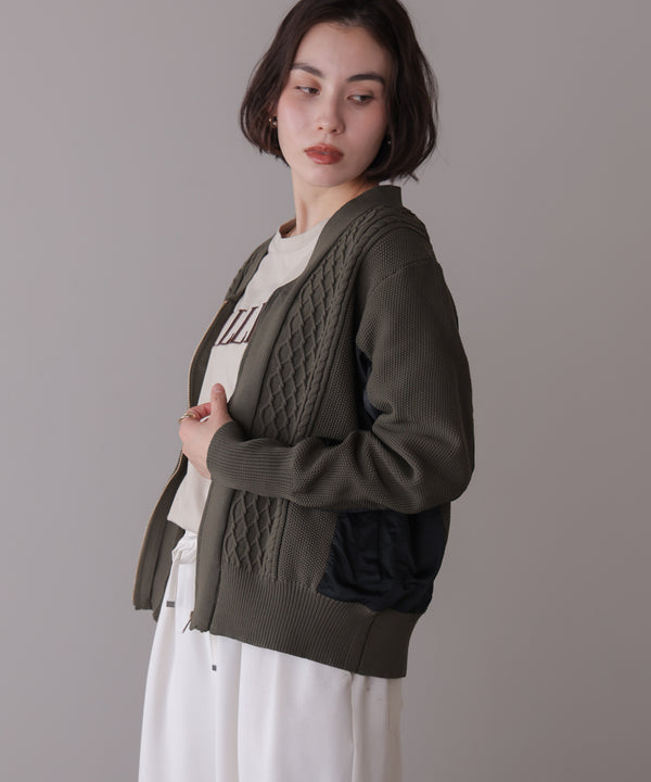 ケーブル布帛ドッキングＺＩＰブルゾン