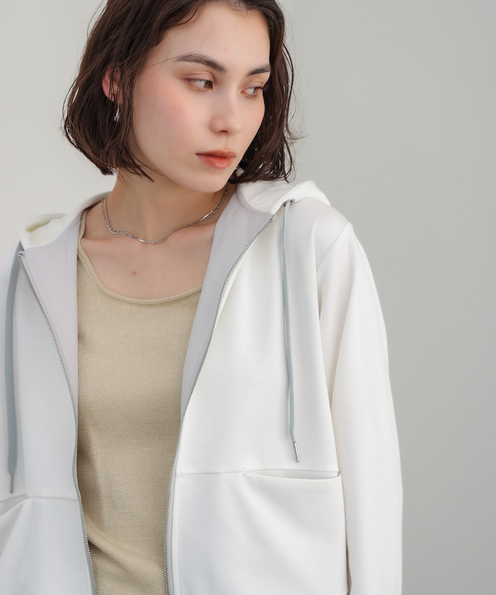 裾レイヤードバックラインＺｉｐパーカー［2/26発送予定］