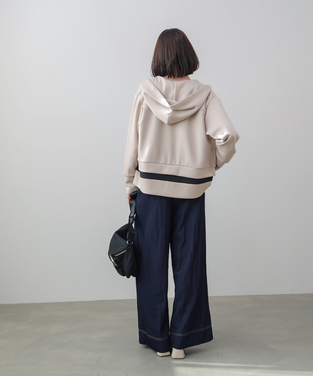 裾レイヤードバックラインＺｉｐパーカー［2/26発送予定］