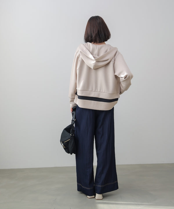 裾レイヤードバックラインＺｉｐパーカー［2/26発送予定］