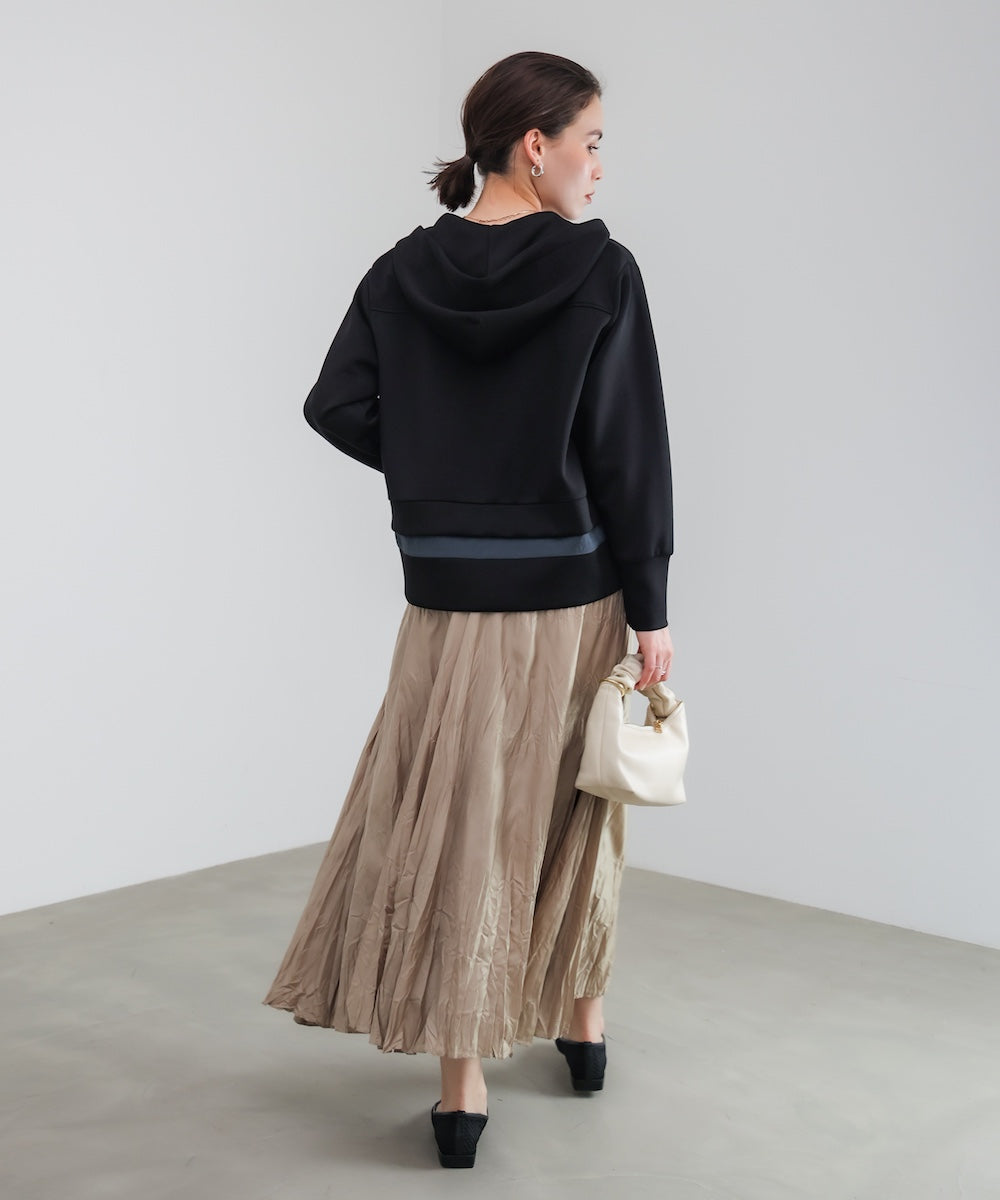 裾レイヤードバックラインＺｉｐパーカー［2/26発送予定］