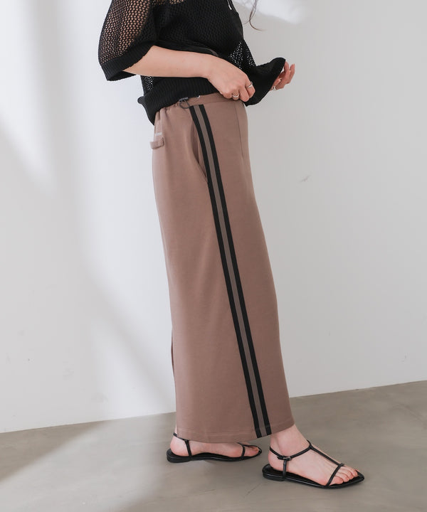 ストロングコットン裏毛サイドラインスカート