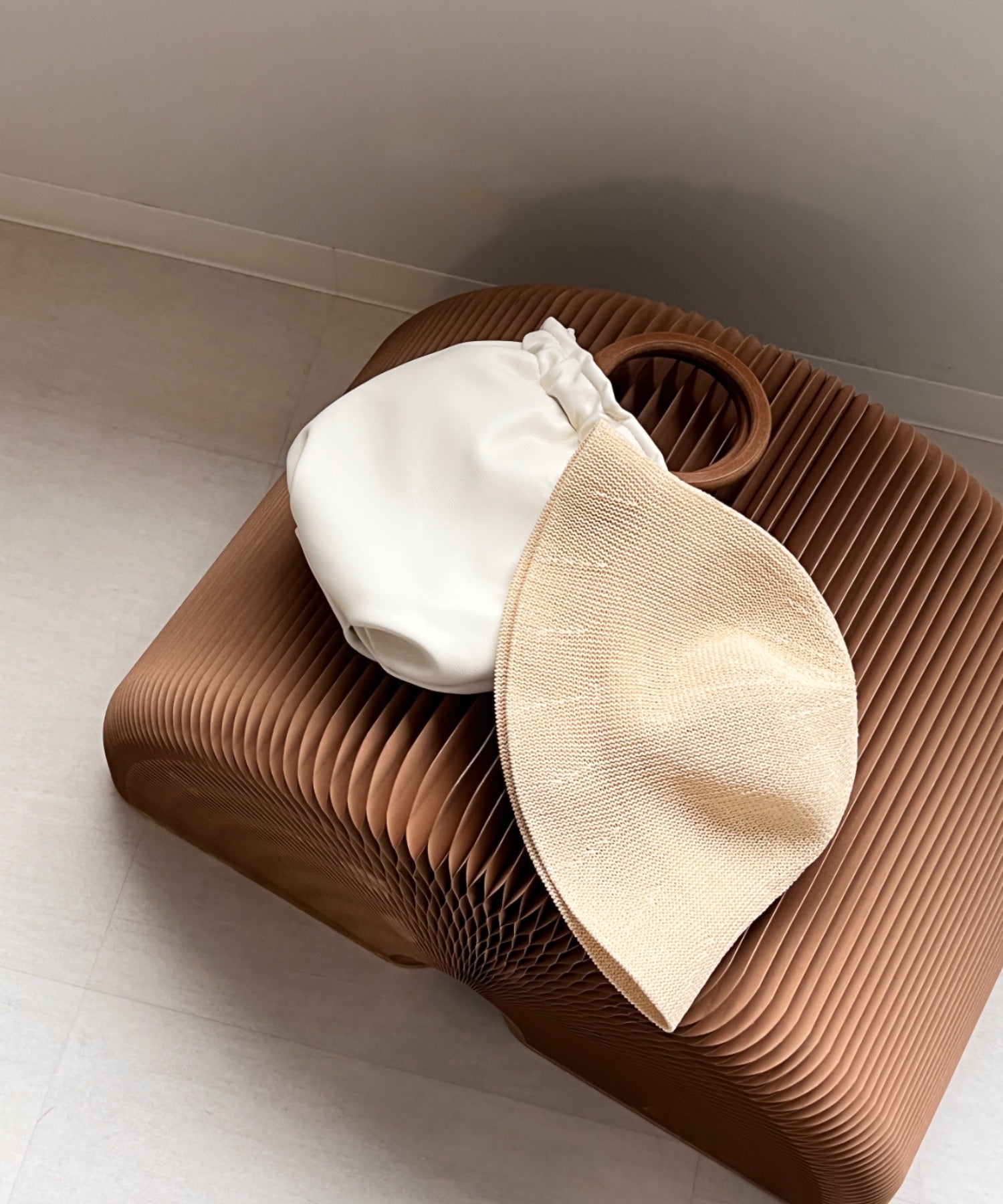 LINEN TOUCH BUCKET HAT