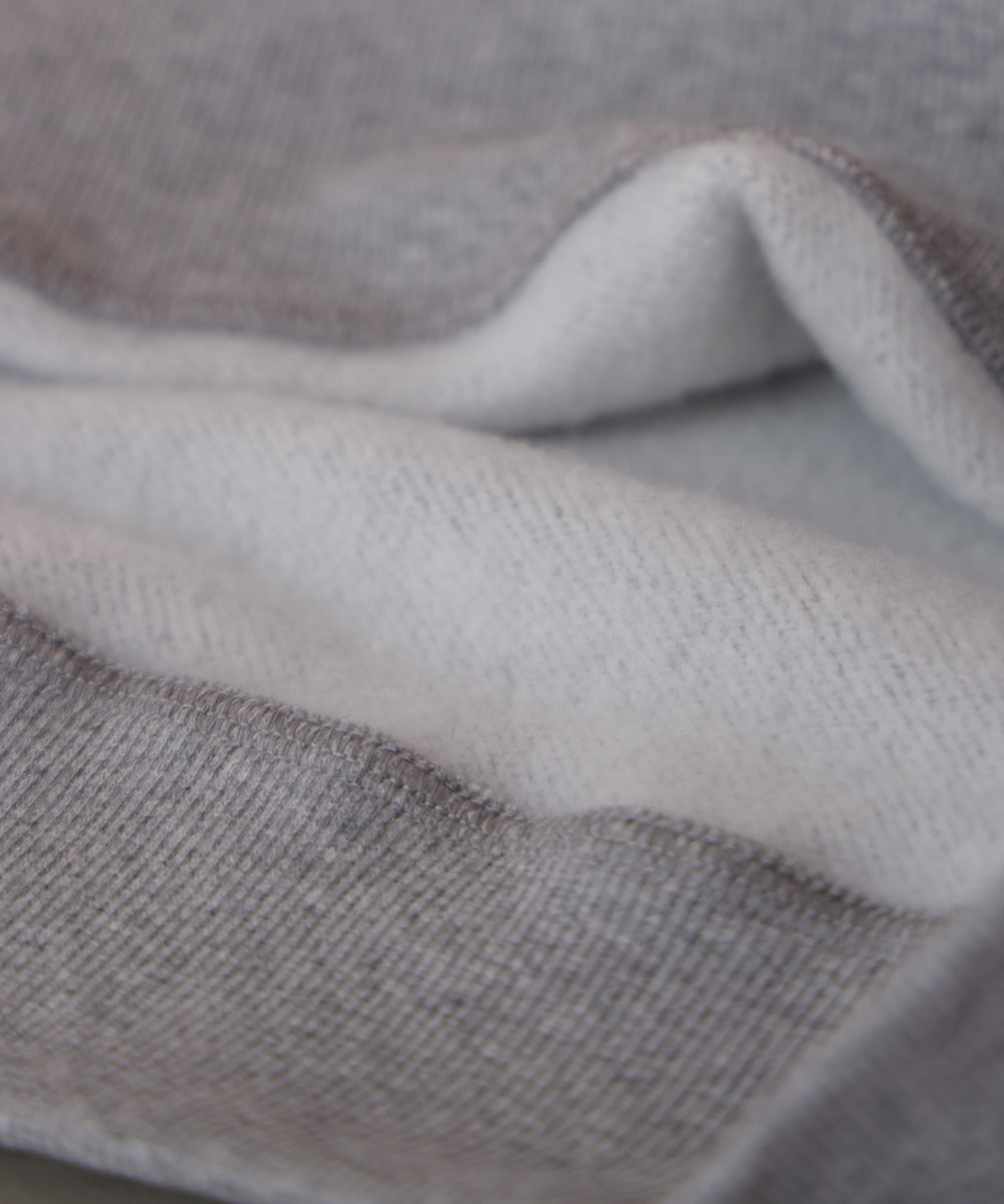 裏起毛レタリングロゴプルオーバー