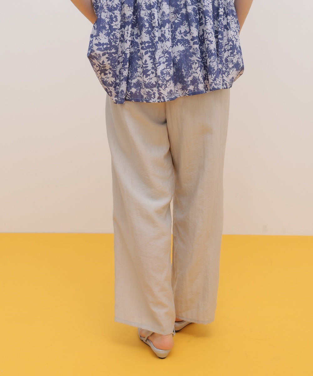 ウエストドロストパンツ
