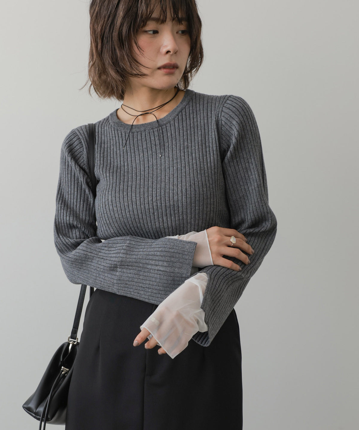 【クルーネック】チュールレイヤードリブニットトップス