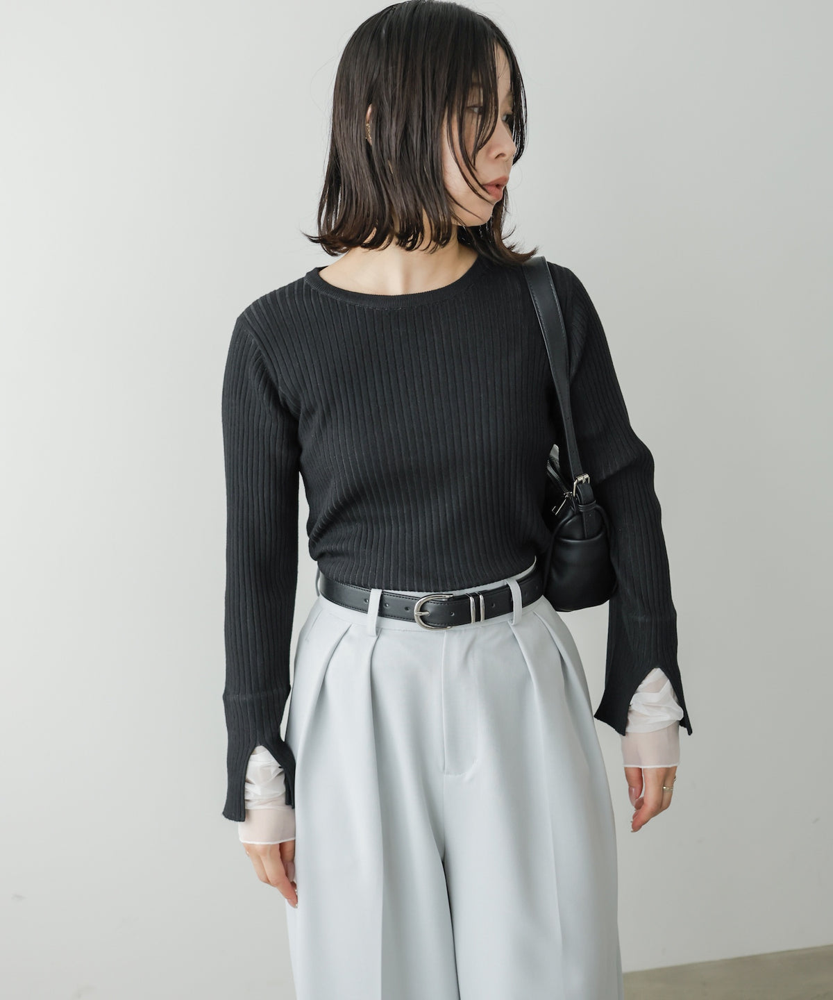 【クルーネック】チュールレイヤードリブニットトップス