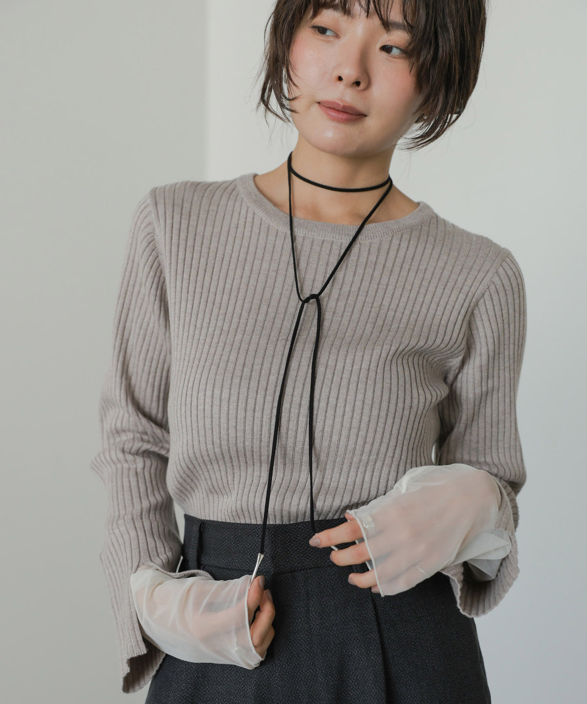 【クルーネック】チュールレイヤードリブニットトップス