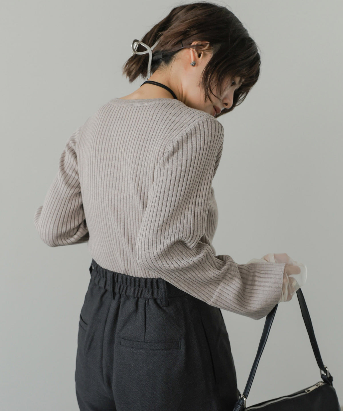 【クルーネック】チュールレイヤードリブニットトップス