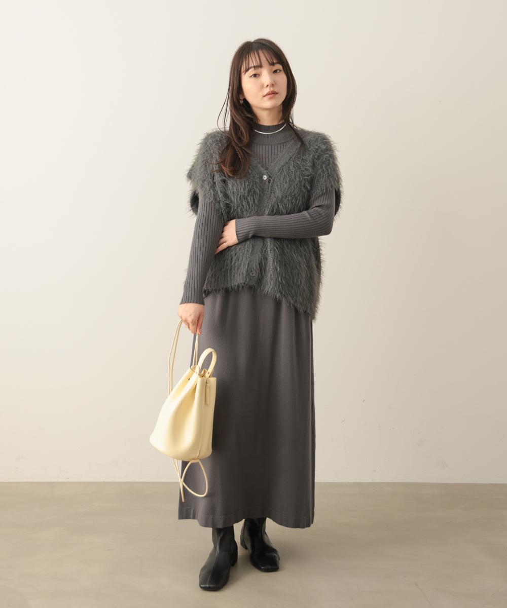Vネックベストニットセットワンピース［10/21発送予定］