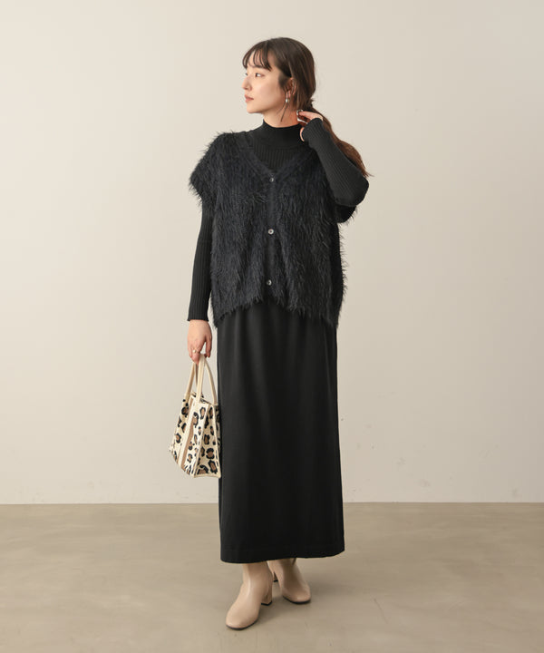 Vネックベストニットセットワンピース［10/21発送予定］
