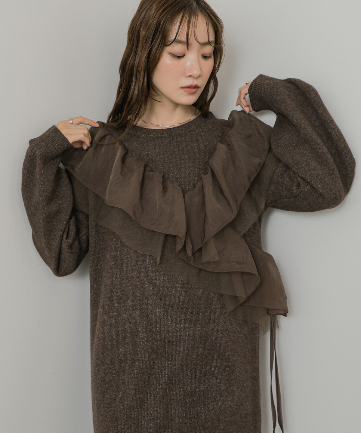 【S・Mサイズ展開】アシンメトリーフリルニットワンピース