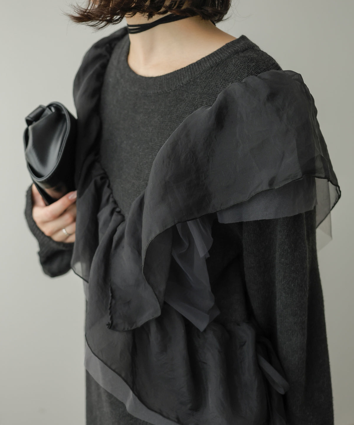 【S・Mサイズ展開】アシンメトリーフリルニットワンピース