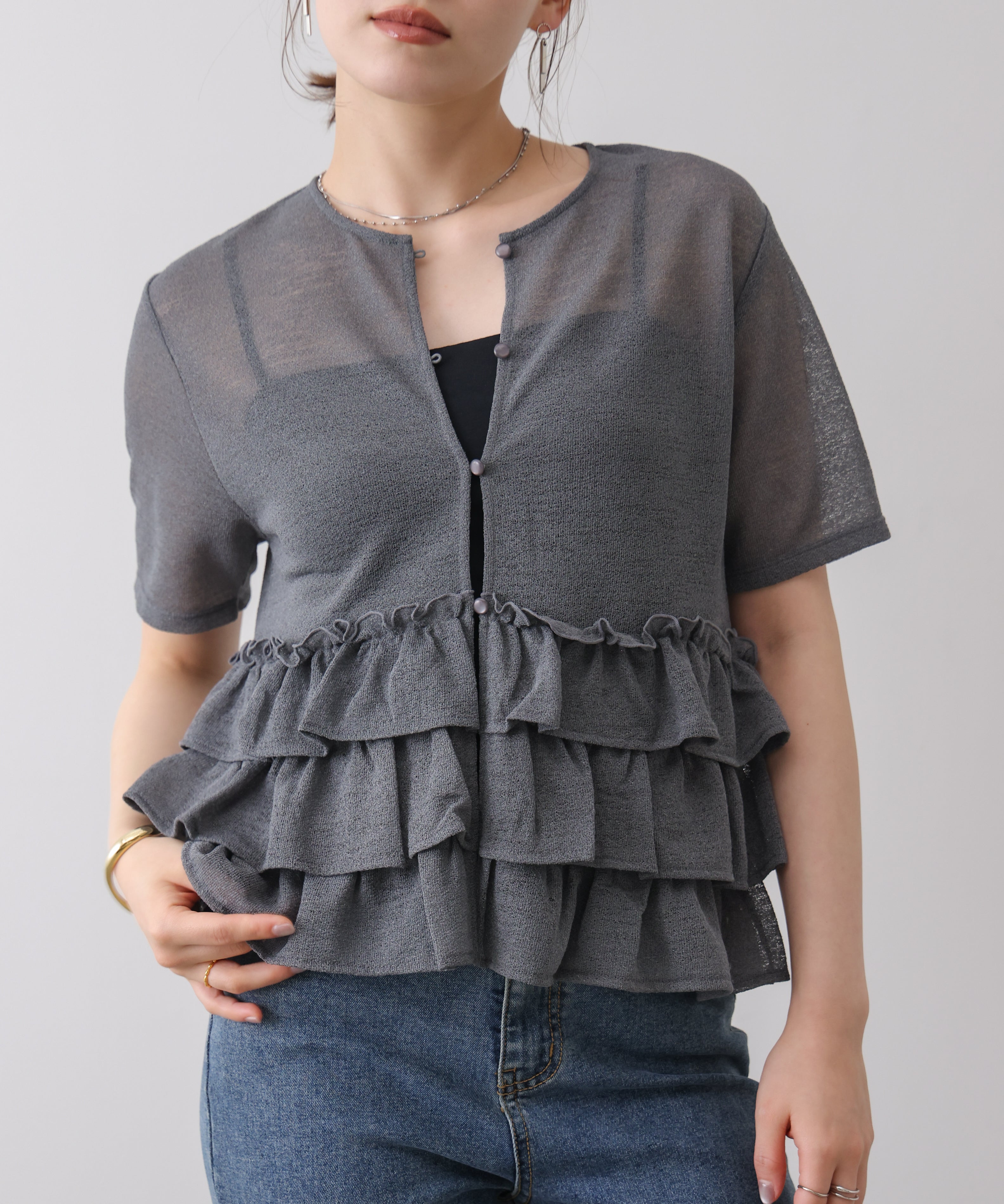 ラメ裾フリルカーディガン