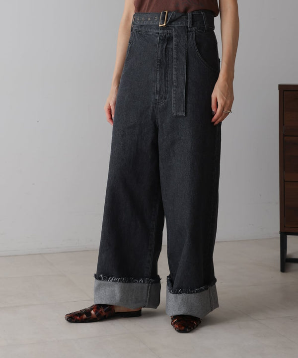 DENIM OVERALLS（ﾃﾞﾆﾑｵｰﾊﾞｰｵｰﾙ)