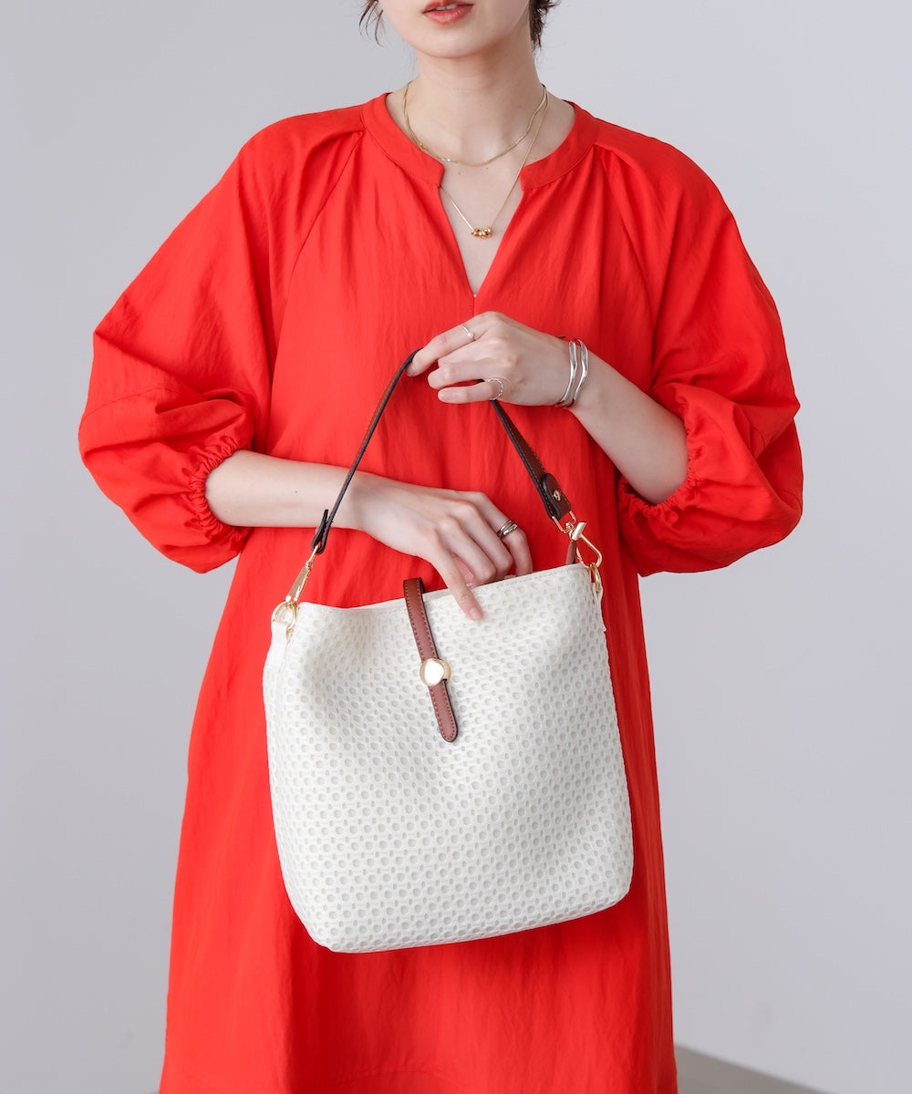 ドットメッシュショルダー