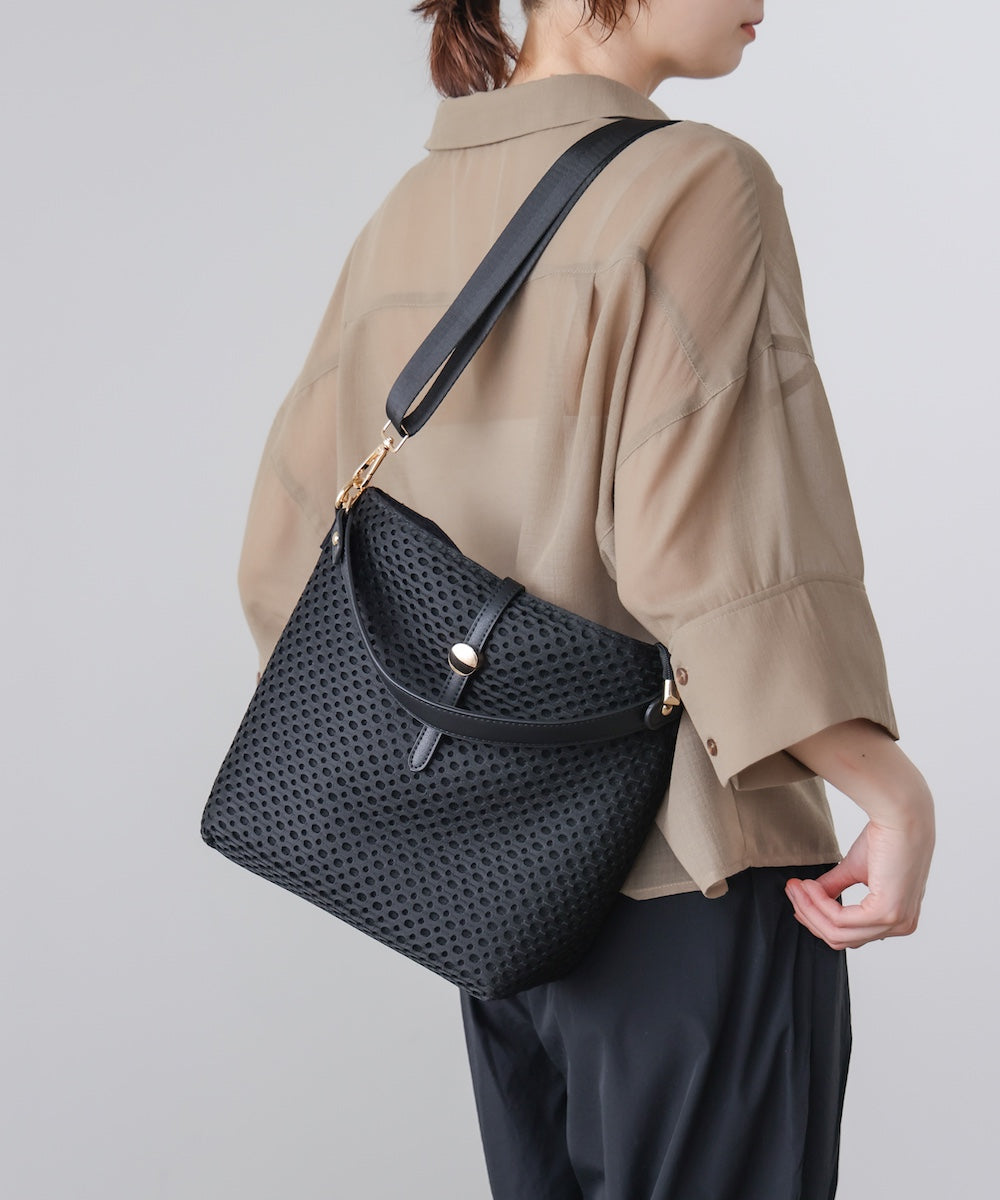 ドットメッシュショルダー