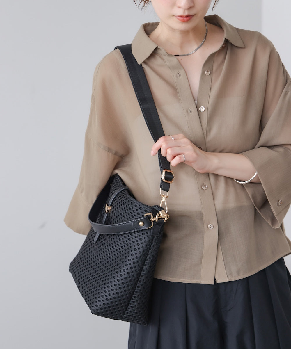 ドットメッシュショルダー