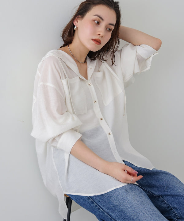 フーデットシャツ