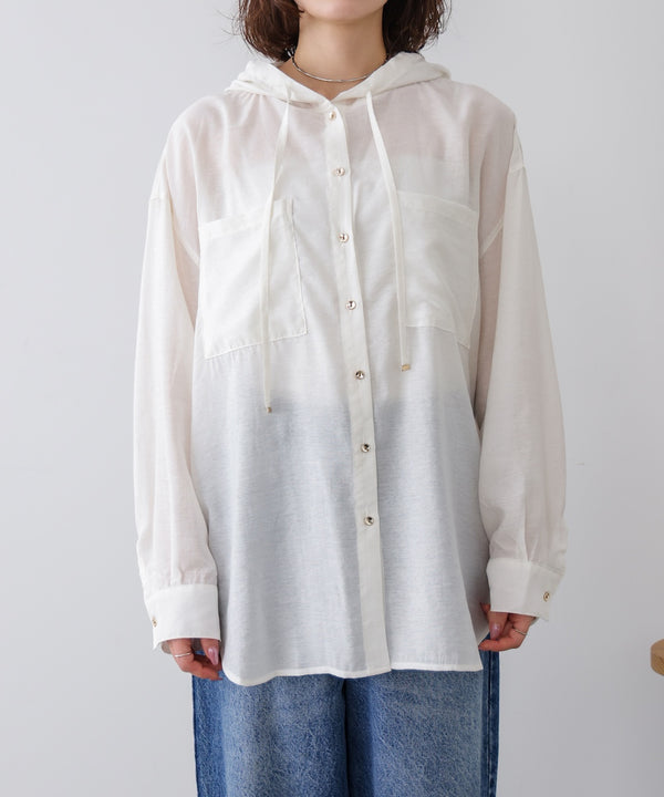 フーデットシャツ