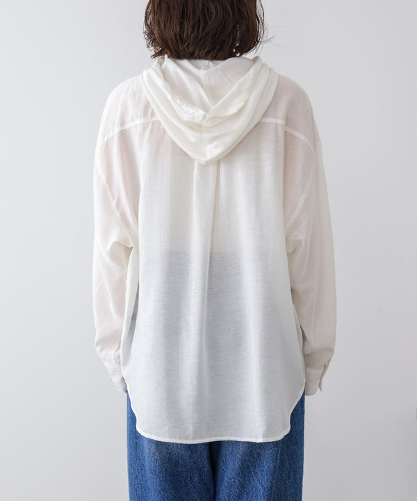 フーデットシャツ