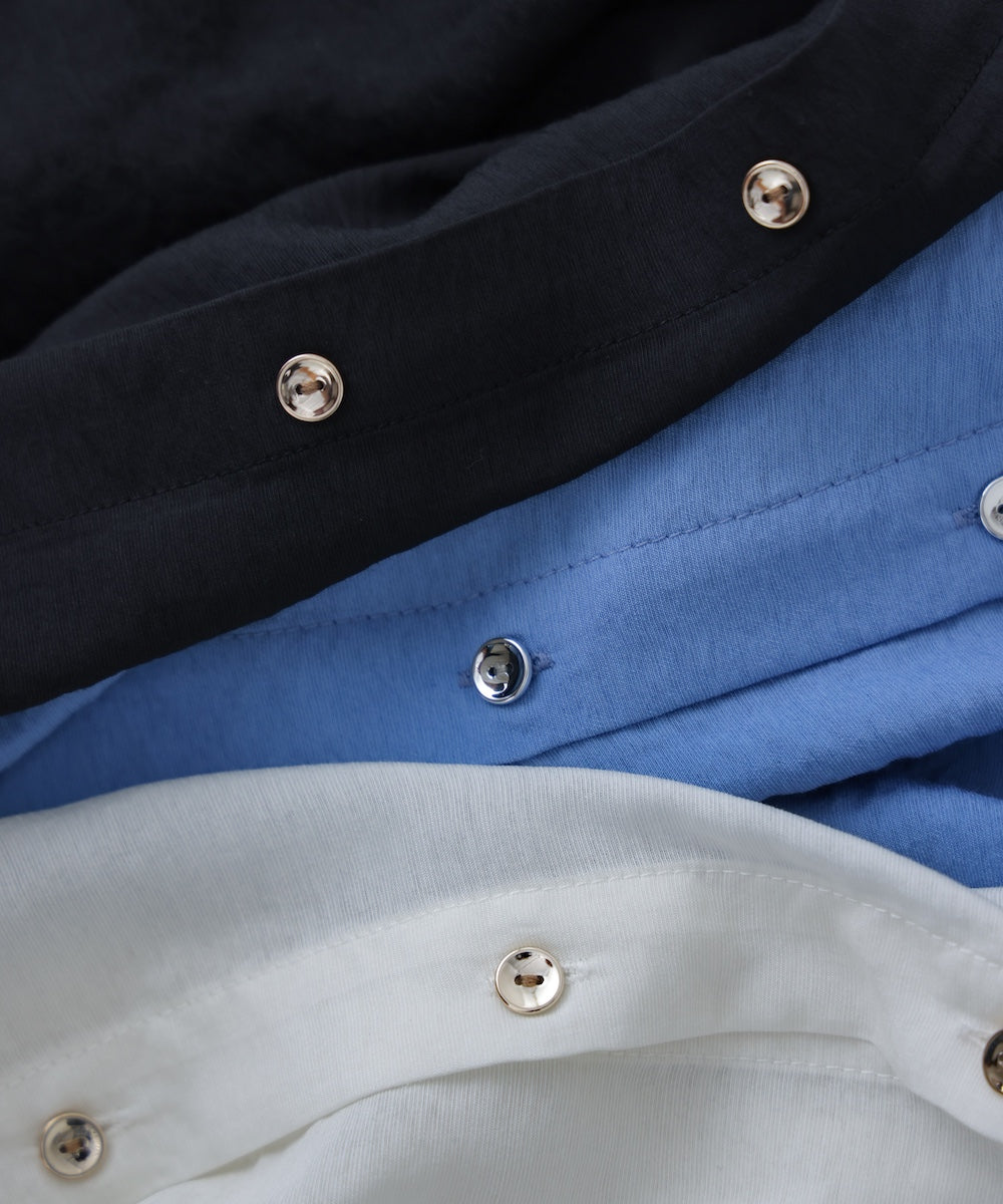 フーデットシャツ