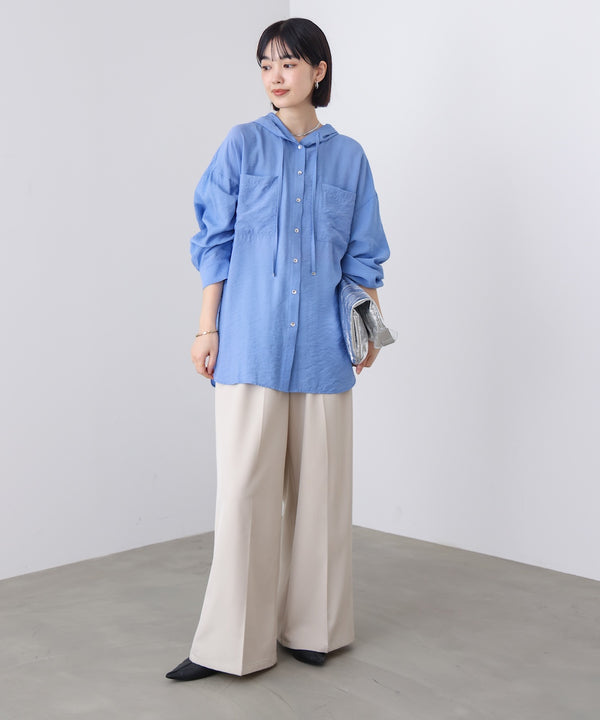 フーデットシャツ