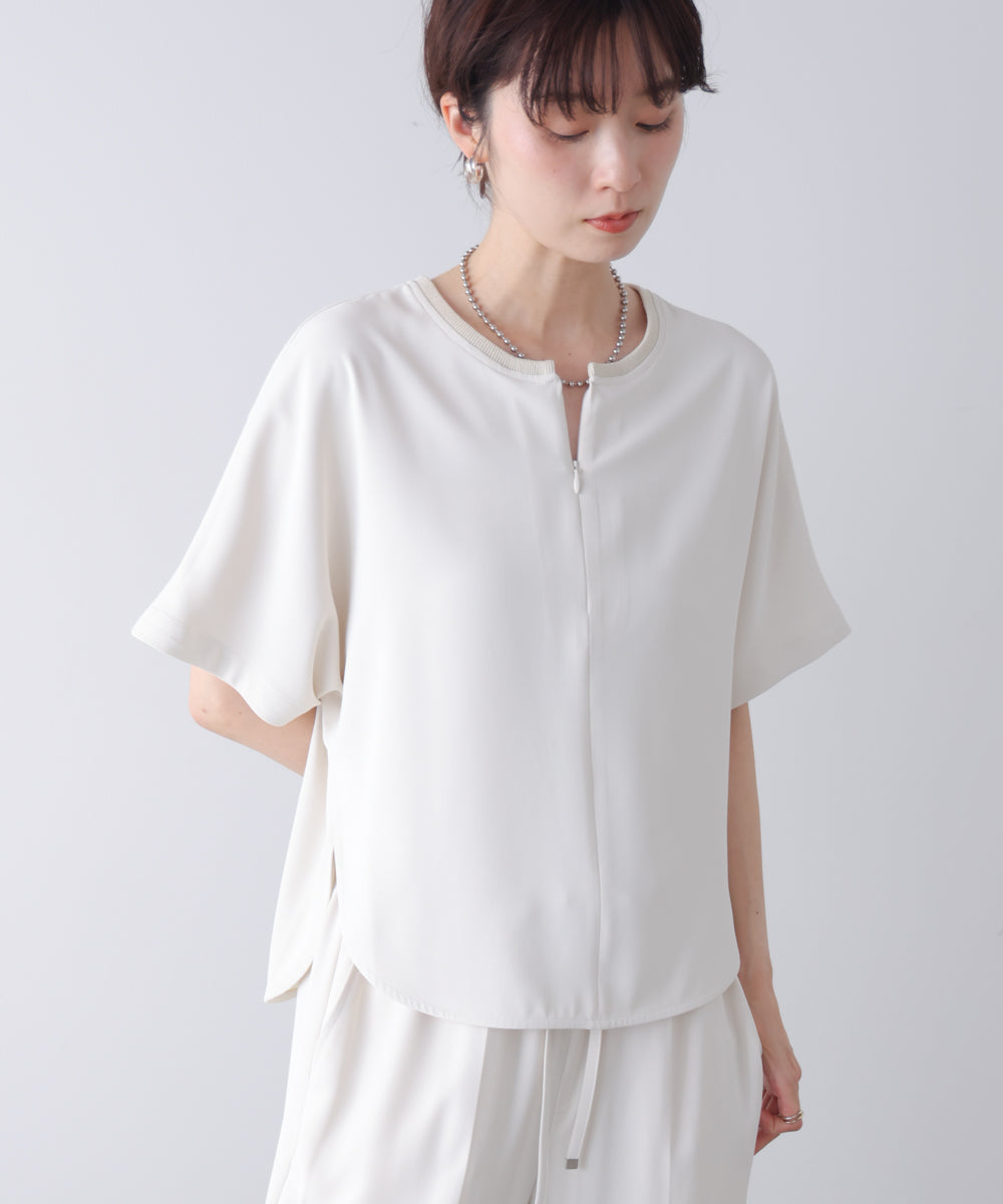 【接触冷感】ダブルクロスキーネックブラウス［5/28発送予定］