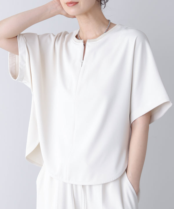 【接触冷感】ダブルクロスキーネックブラウス［5/28発送予定］