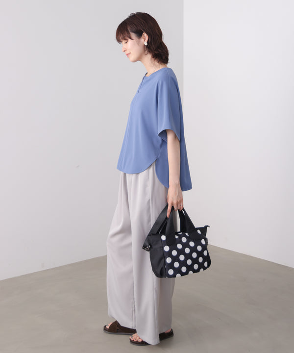 【接触冷感】ダブルクロスキーネックブラウス［5/28発送予定］