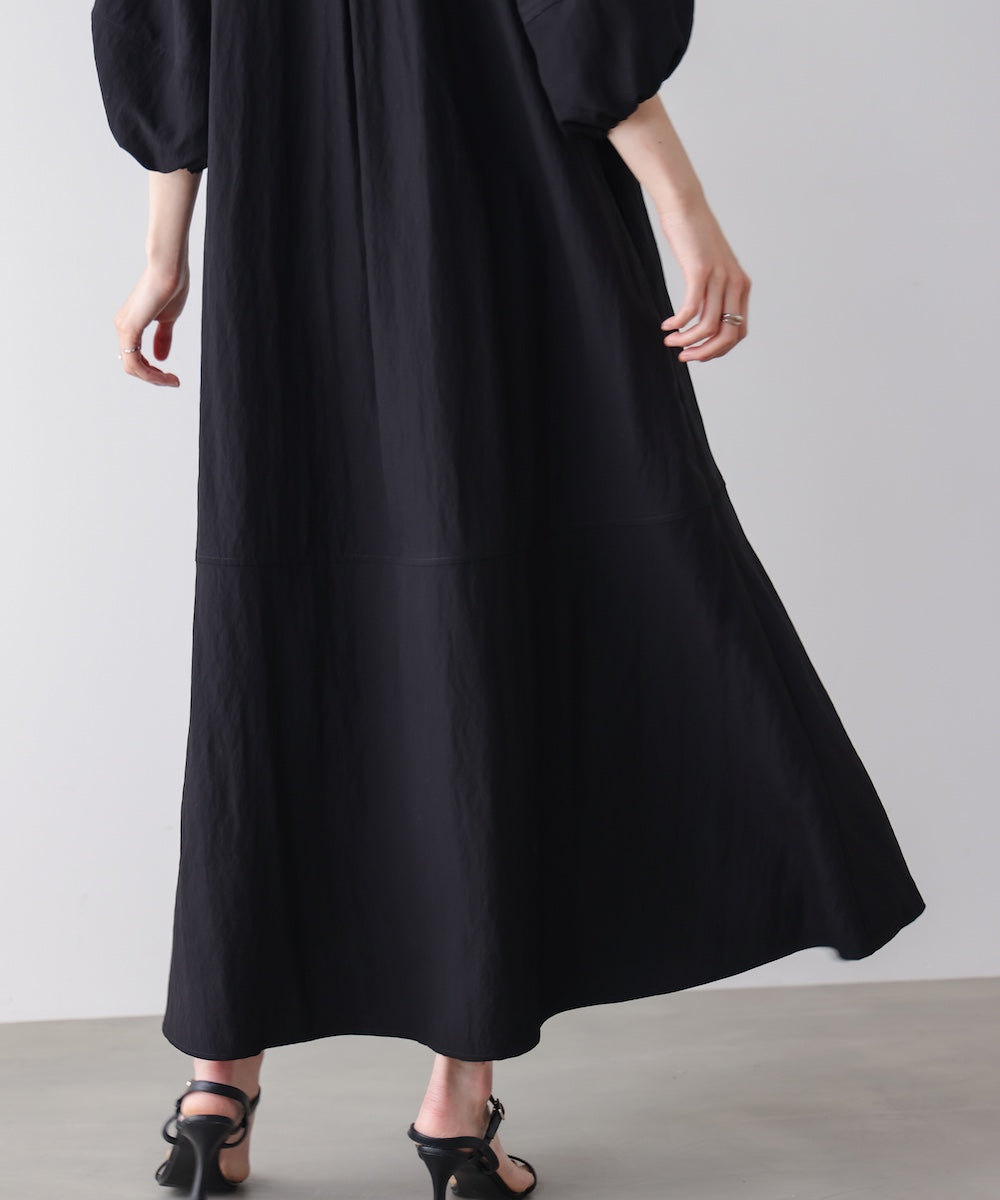 ナイロン混袖ボリュームワンピース［4/10発送予定］